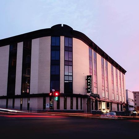 Hotel Chicoutimi, Affilie A Hyvi Buitenkant foto